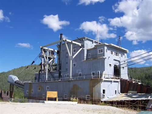 Dredge n&deg;4 near Dawson City